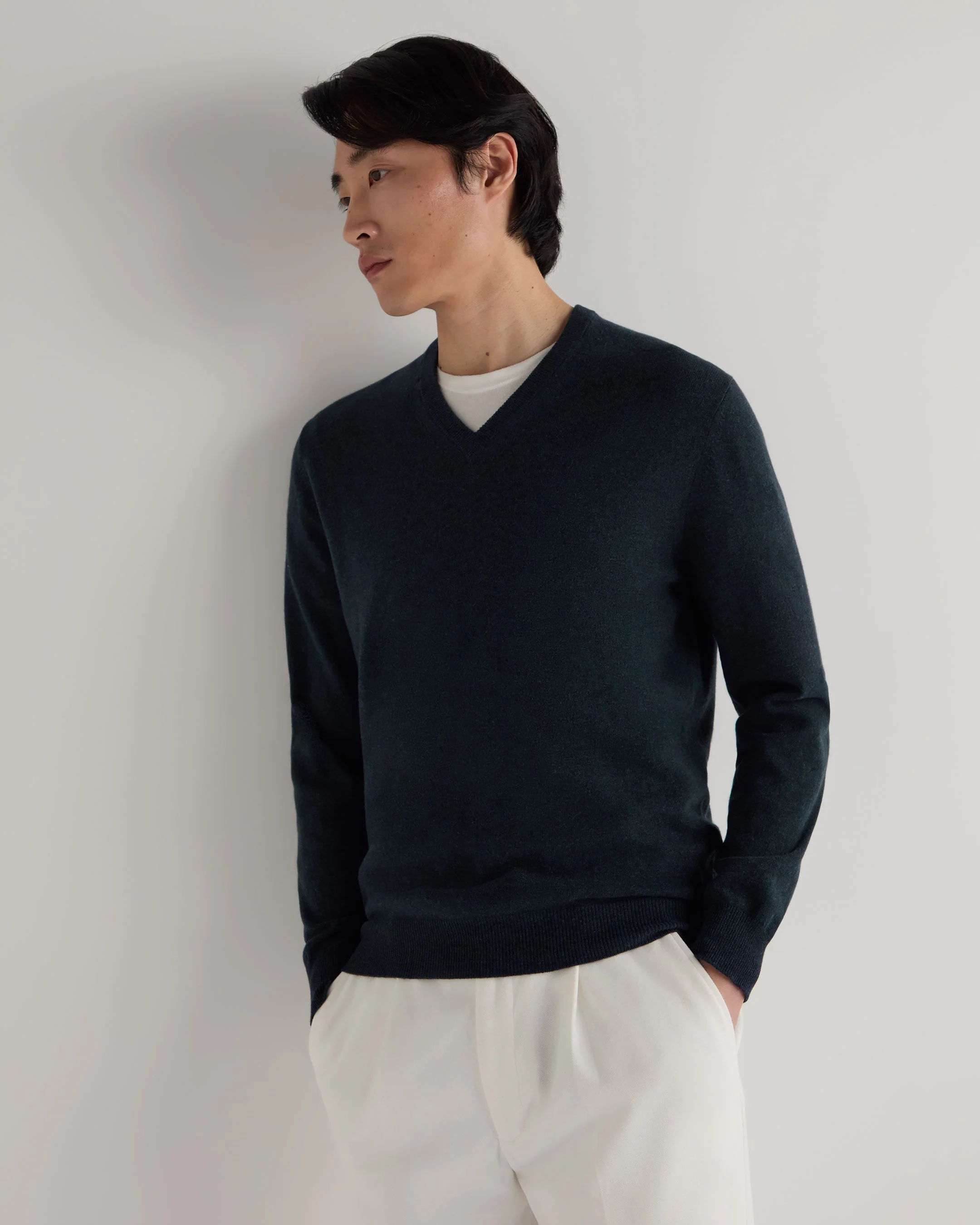 Men's Burlington V Neck Cashmere Jumper Indigo Blue