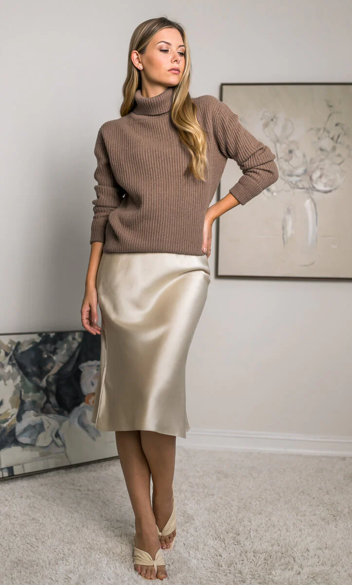 Tessa Cashmere Turtleneck Sweater