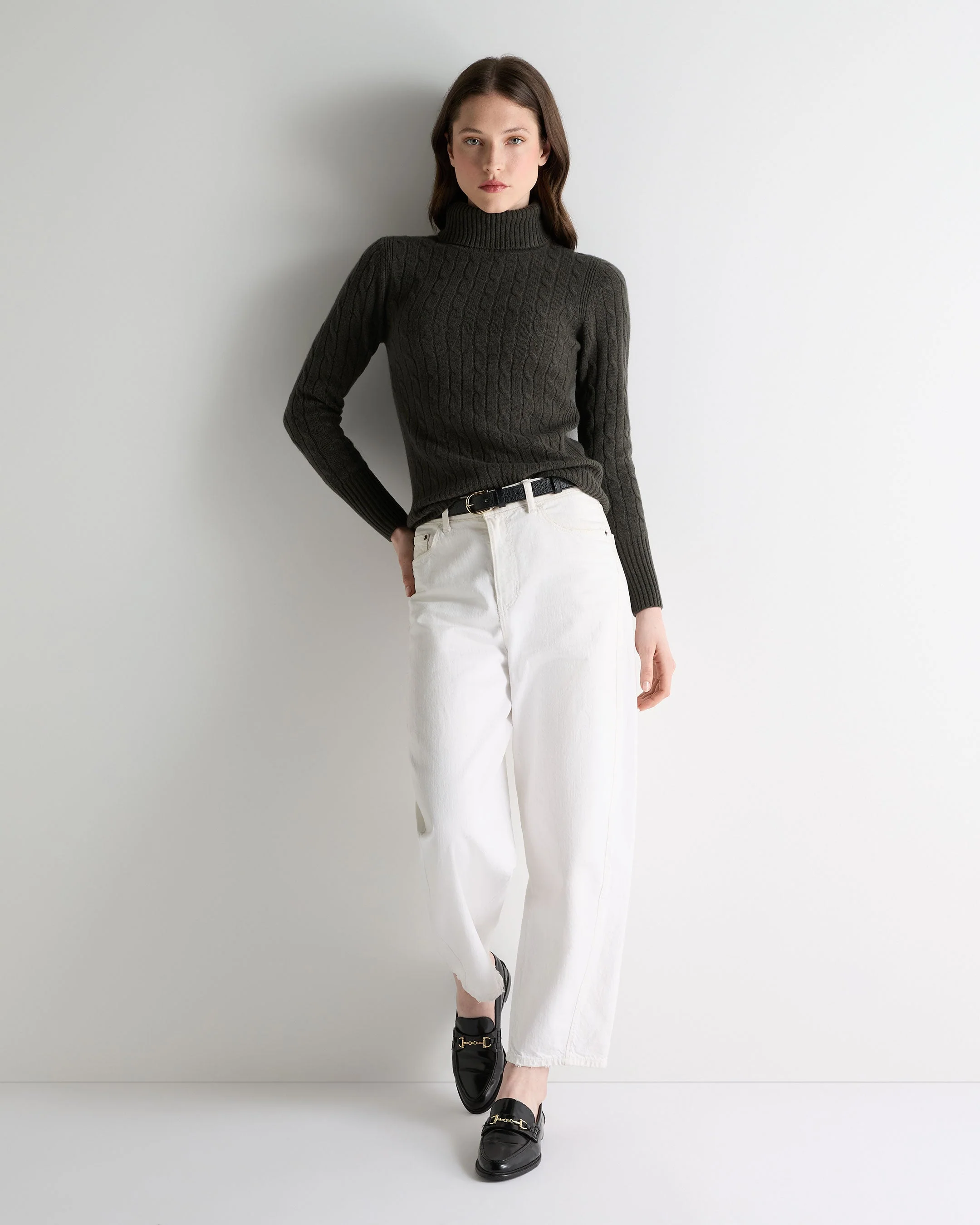 Women's Adelyn Cable Turtle Cashmere Sweater Arabica Khaki Green