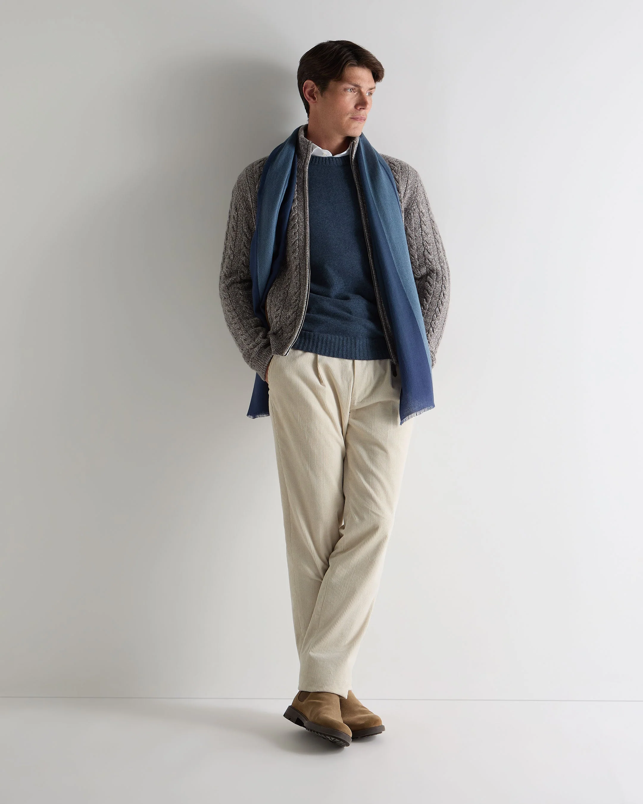 Men's Shoreditch Round Neck Cashmere Sweater Light Denim Blue