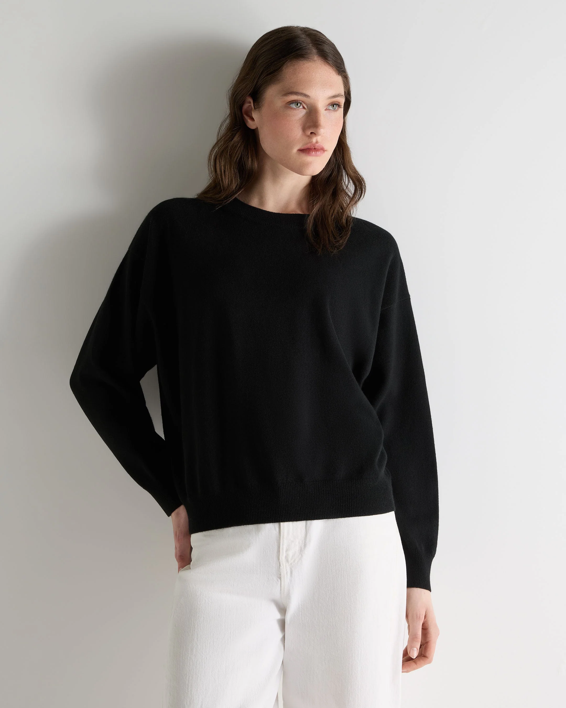 Women's Oversized Round Neck Cashmere Sweater Black