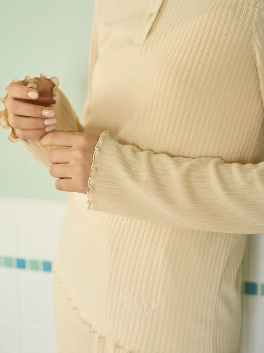 Macaroon Rib Cut-and-sew Pullover