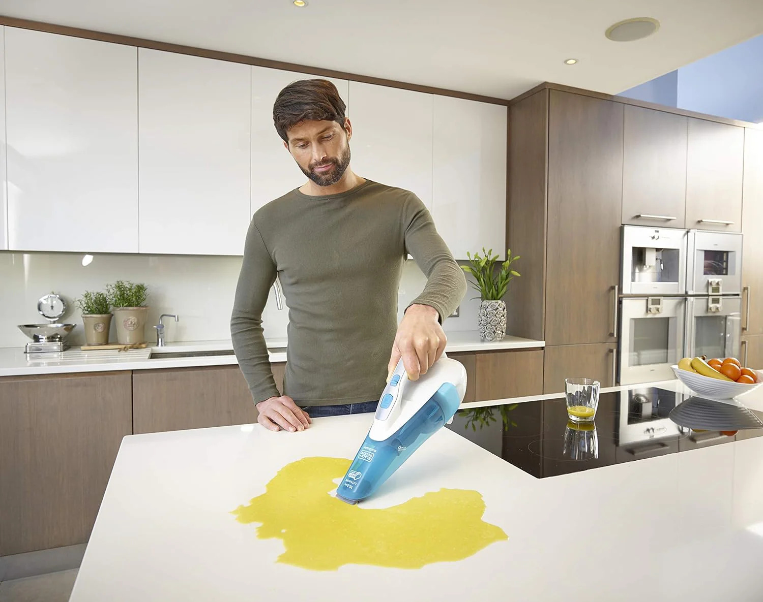 Black & Decker 220 volt Wet Dry Hand Held vacuum WDA315J-B5 Wet Dry Dustbuster 220v 240 volt 50 hz 60 hz