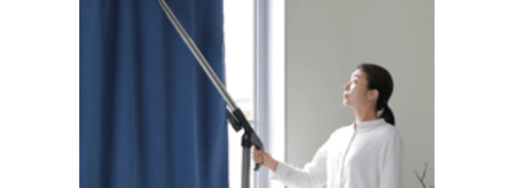 Panasonic MC-CL575K149 Mega Cyclone Bagless Vacuum 220v 240 volts 50 hz