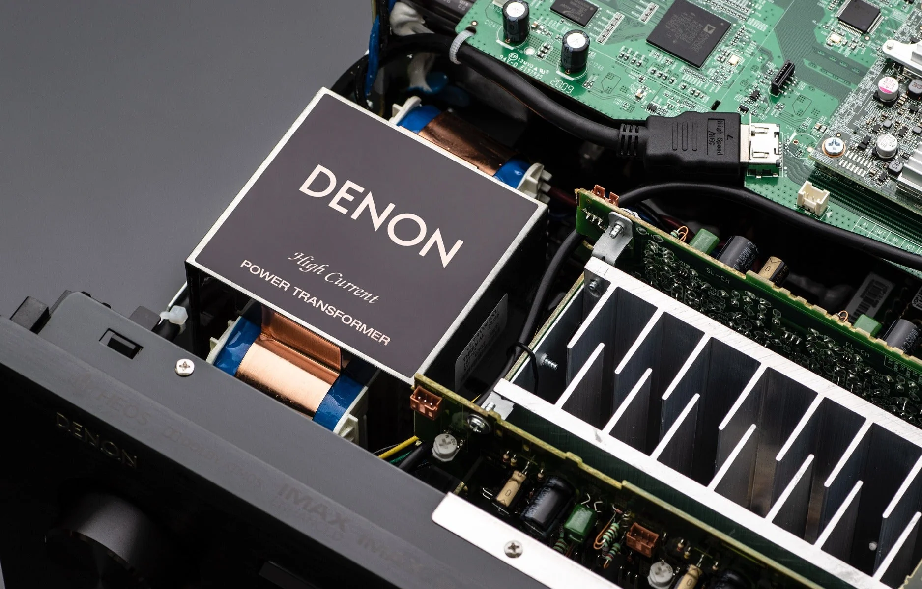 Denon AVC-X4700H 220 volt AV Receiver Amplifier 9.2 Channel 8k Bluetooth HEOS 220v 240 volt