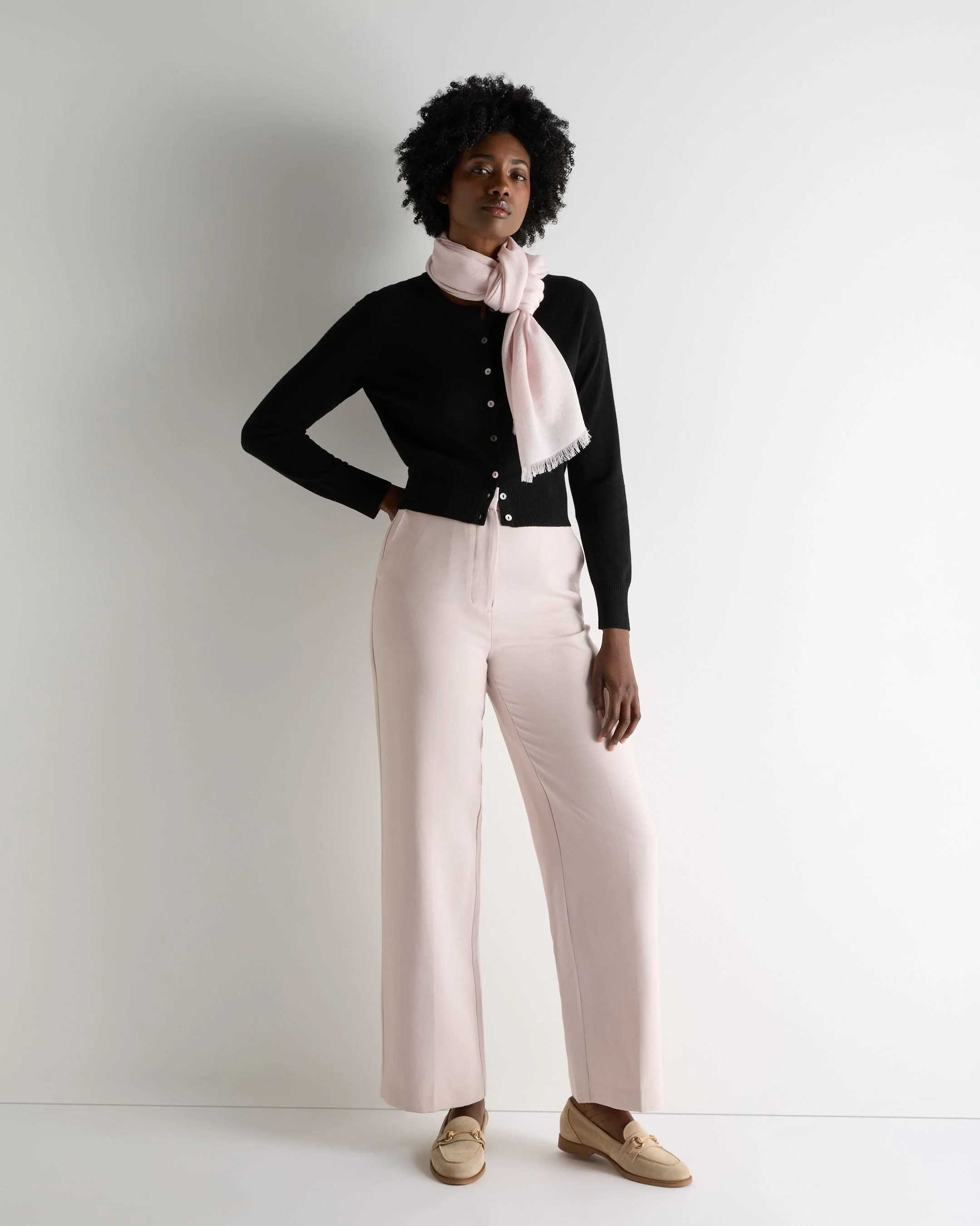 Women's Ivy Cropped Cashmere Cardigan Black