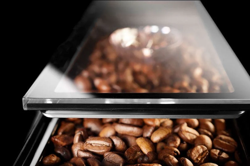 Jura ENA Micro 9 220 volt Espresso Cappuccino machine bean to cup 220v 240 volts