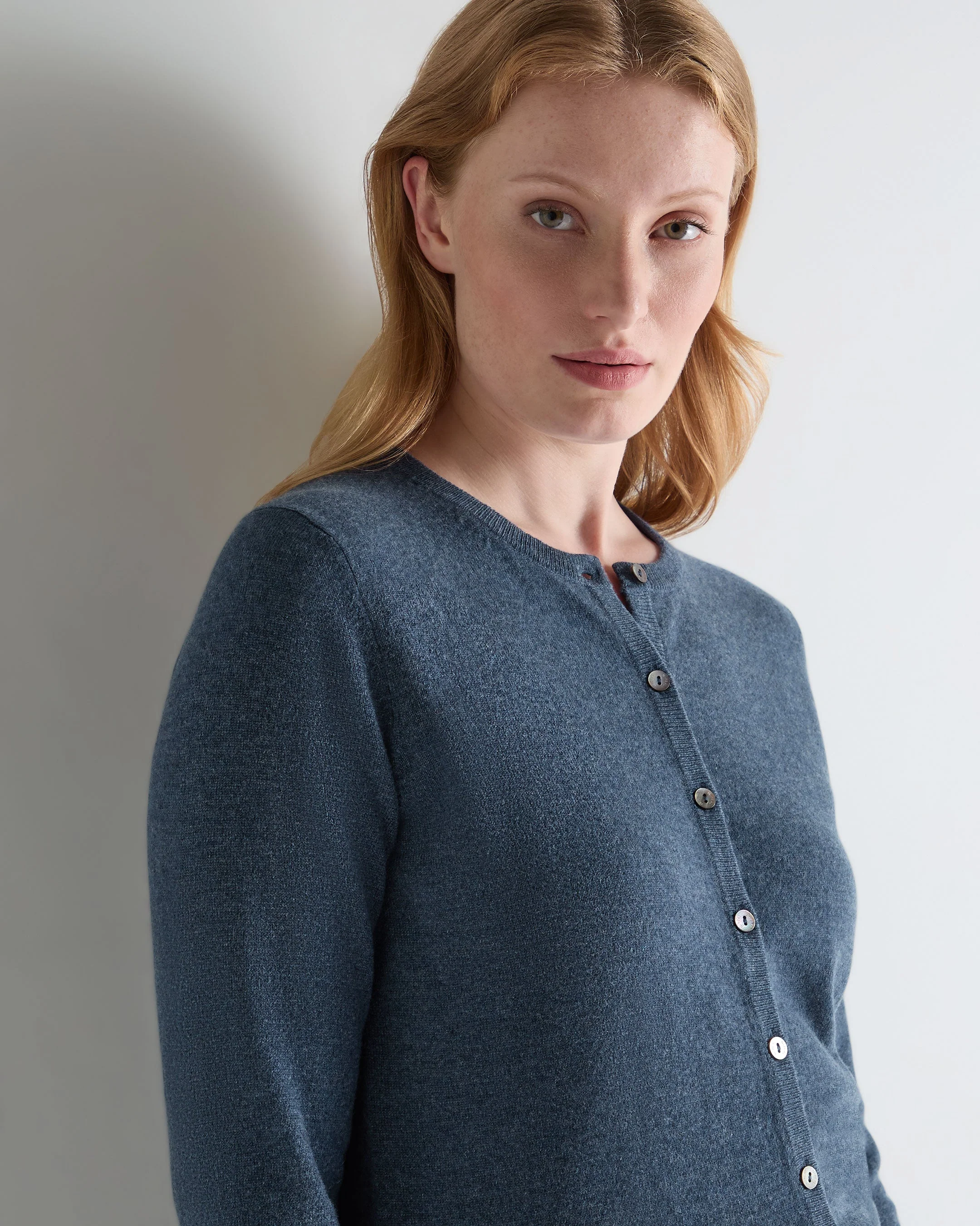 Women's Olivia Round Neck Cashmere Cardigan Light Denim Blue