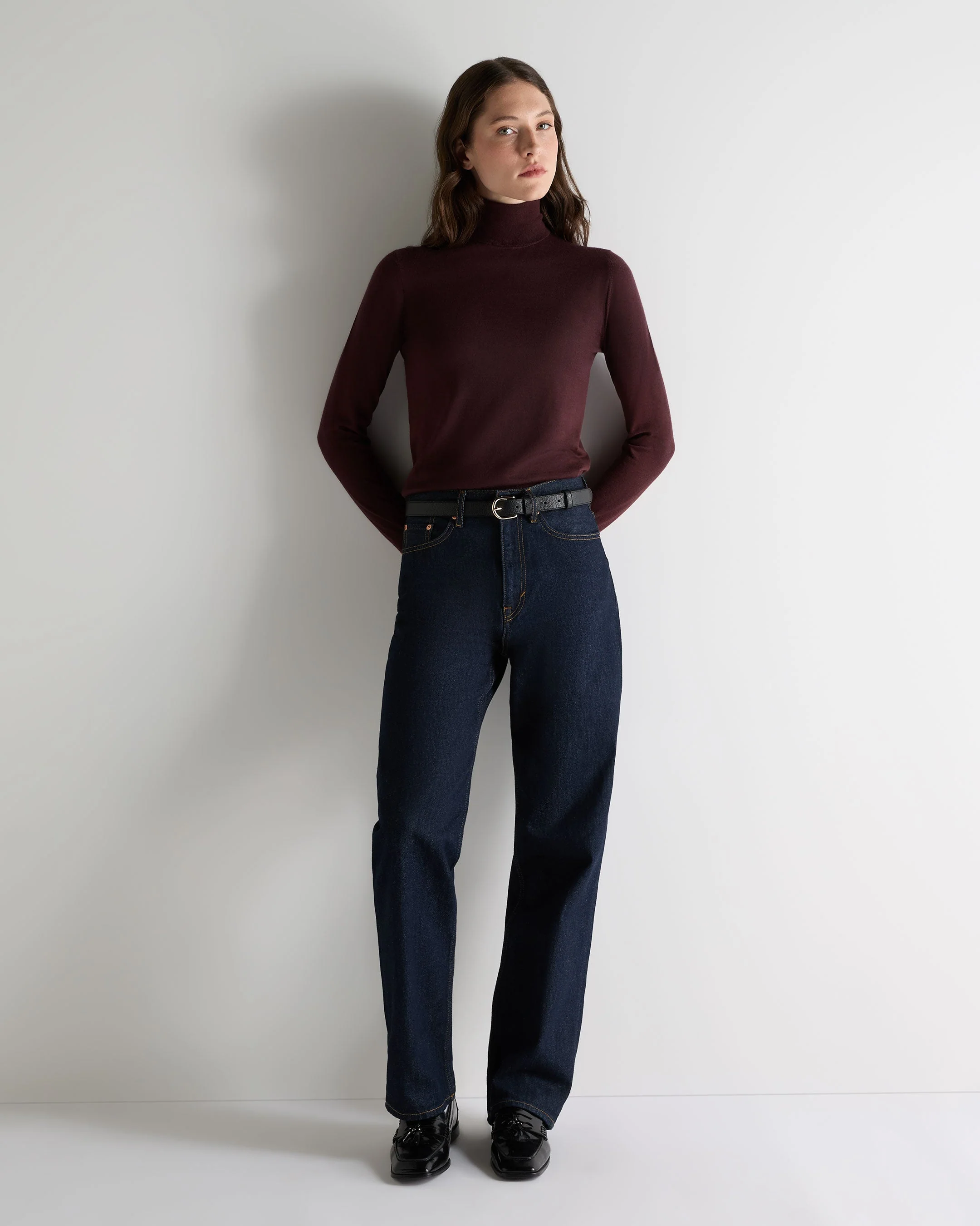 Women's Margot Superfine Cashmere Turtle Neck Sweater Claret Red