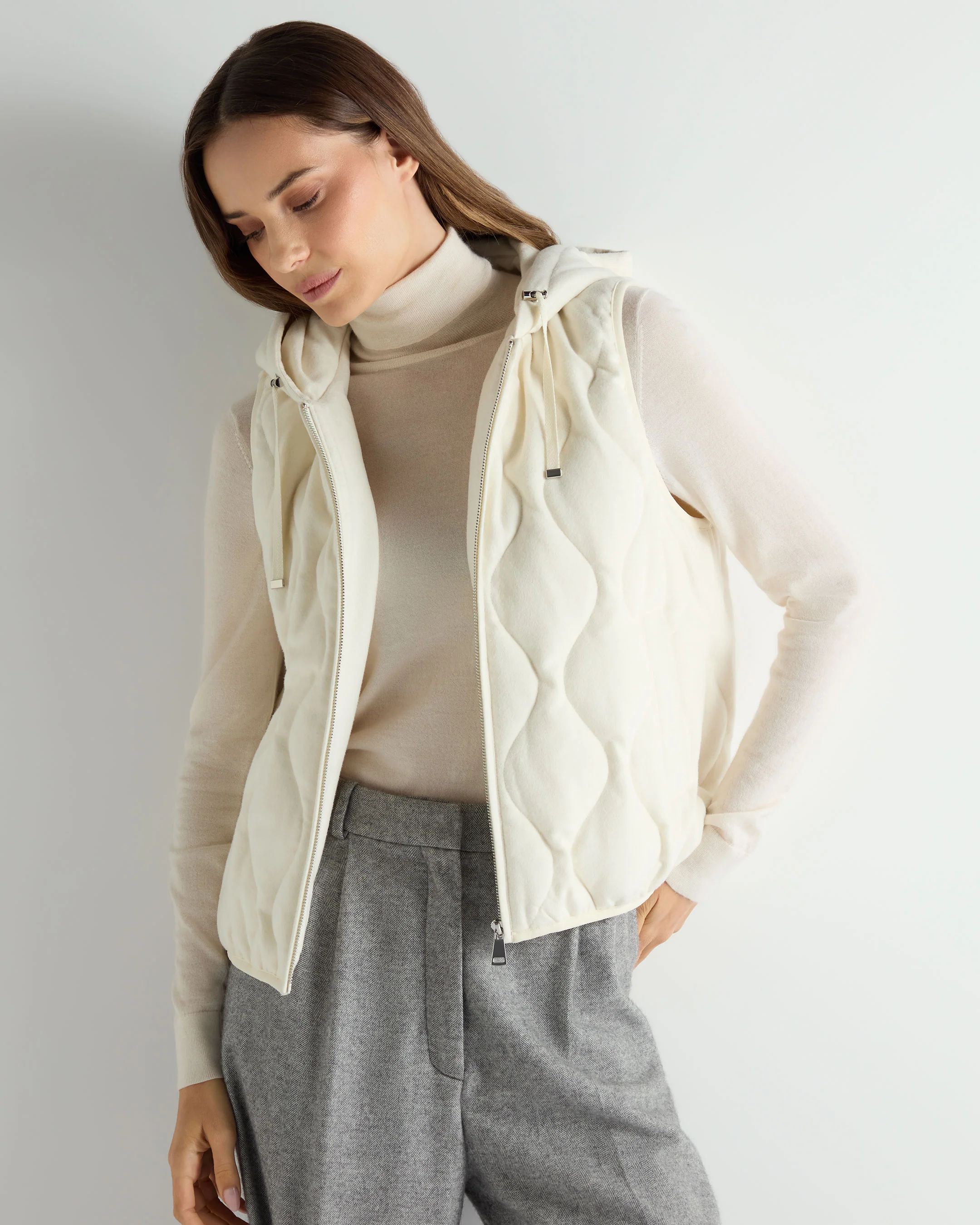 Women's Padded Gilet With Hood White