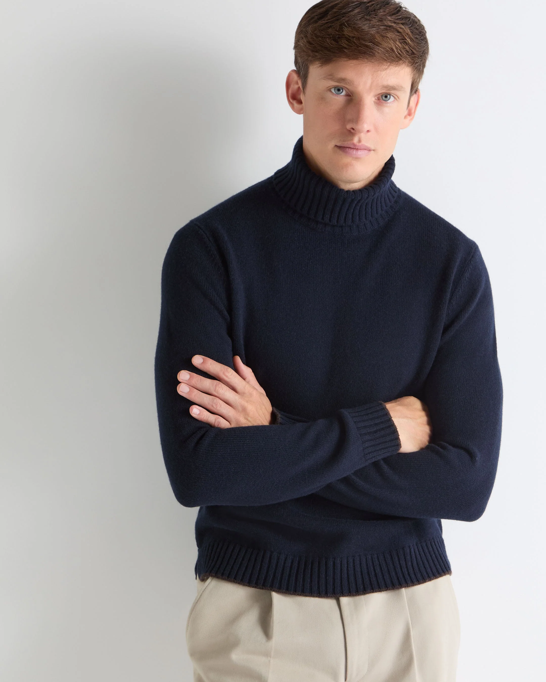 TUCCI CHUNKY TURTLE NECK Navy Blue