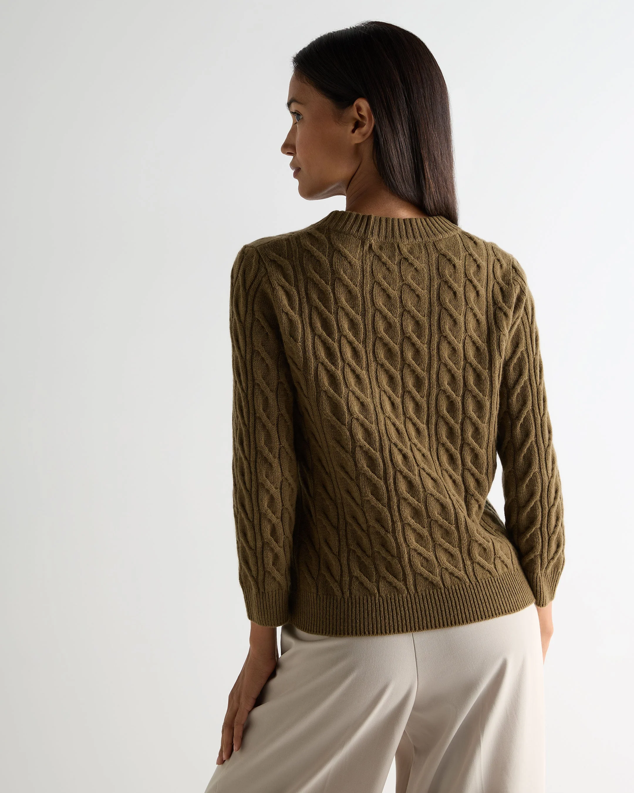 Women's Emilia Cable Round Neck Cashmere Sweater Cinnamon Brown