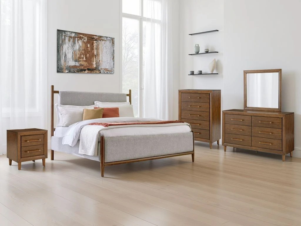 Lyncott - Upholstered Bed