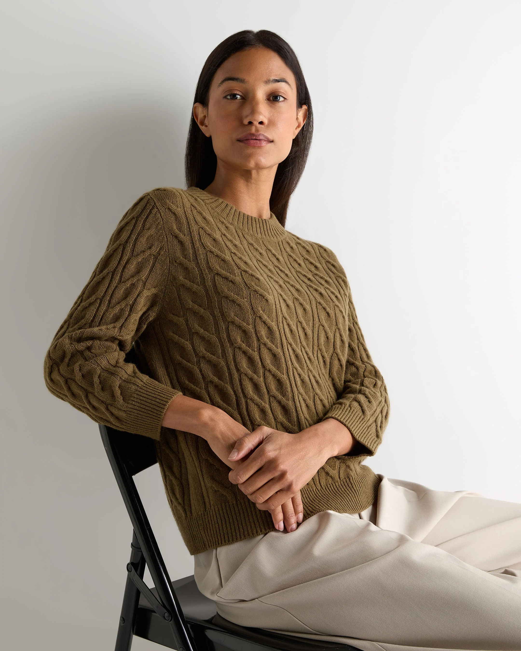 Women's Emilia Cable Round Neck Cashmere Sweater Cinnamon Brown