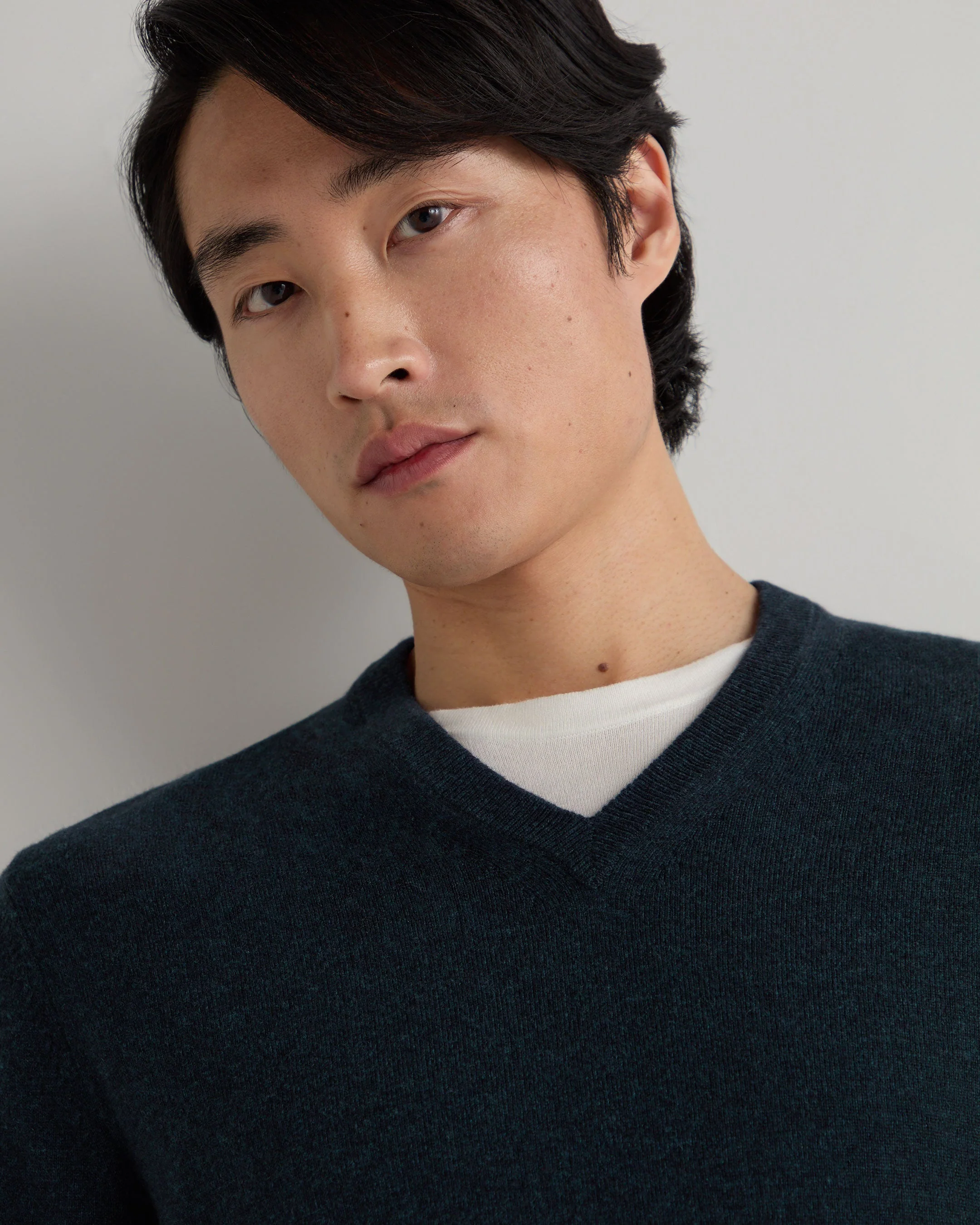 Men's Burlington V Neck Cashmere Jumper Indigo Blue