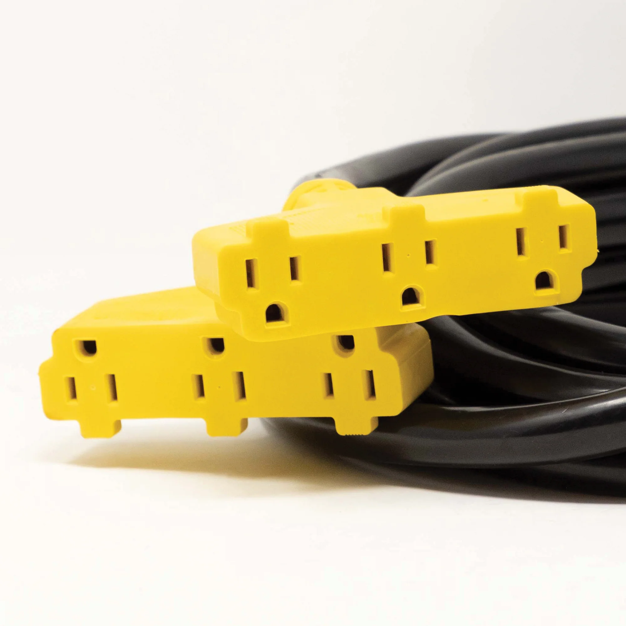 Power Cord, L14-30P to (6) 5-20R, 18 ft