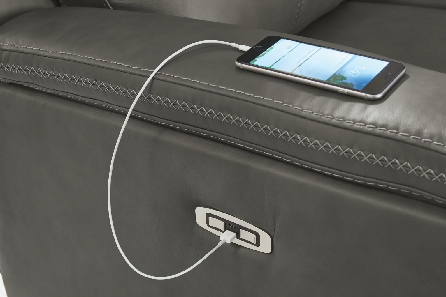 Beryton PWR Recliner/ADJ Headrest