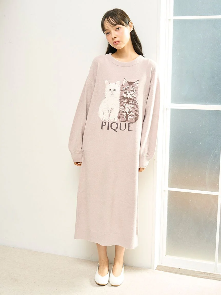 Airy Moco Twin Cats Jacquard Dress