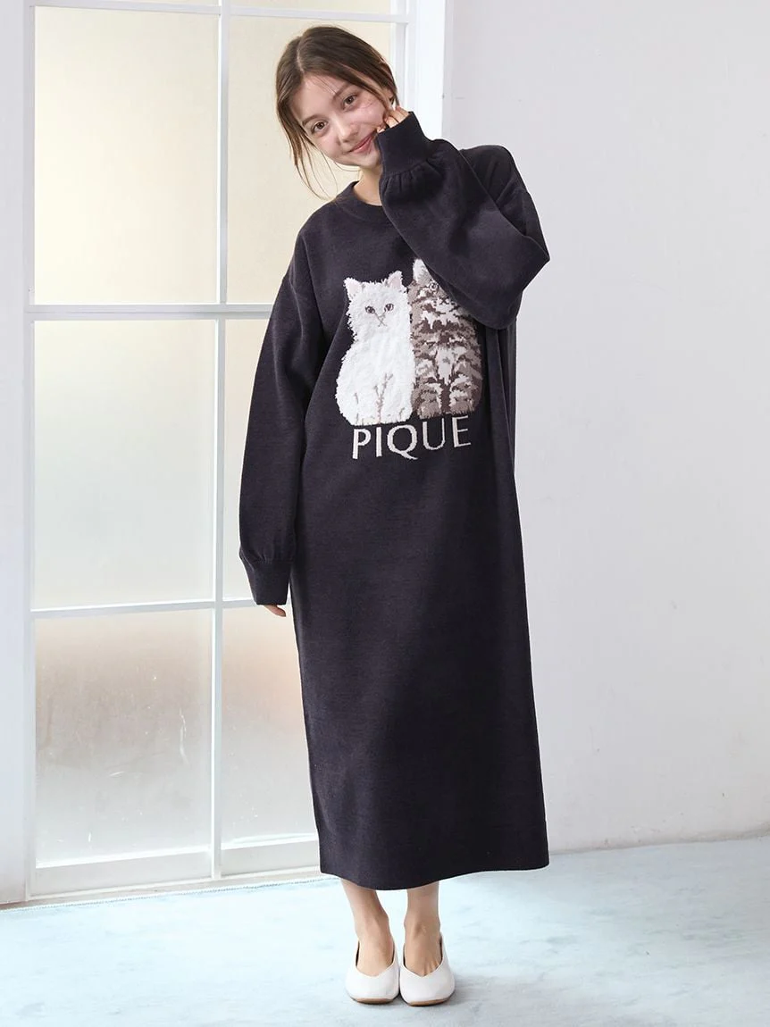 Airy Moco Twin Cats Jacquard Dress