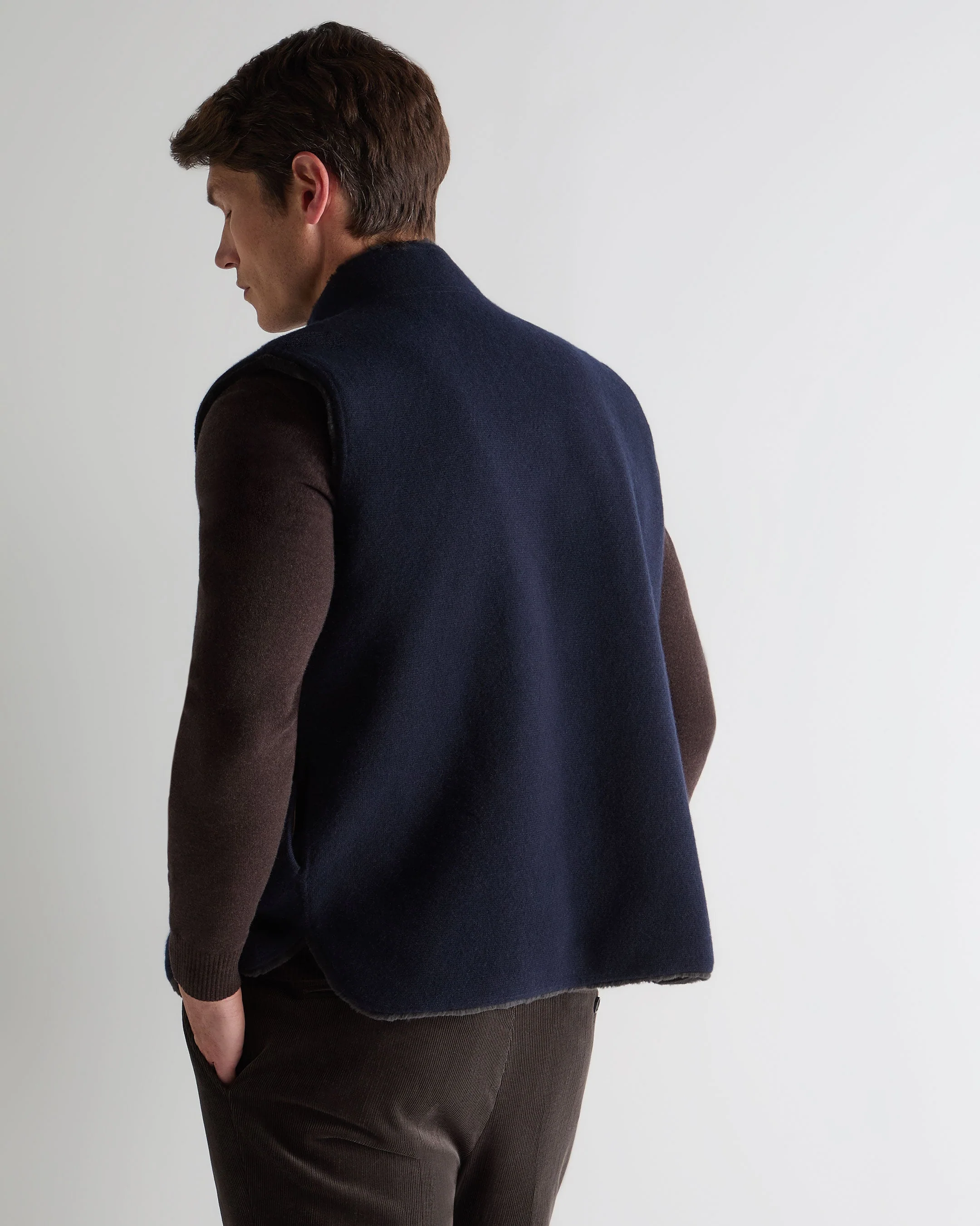 Men's Shaftesbury Reversible Cashmere Gilet Navy Blue