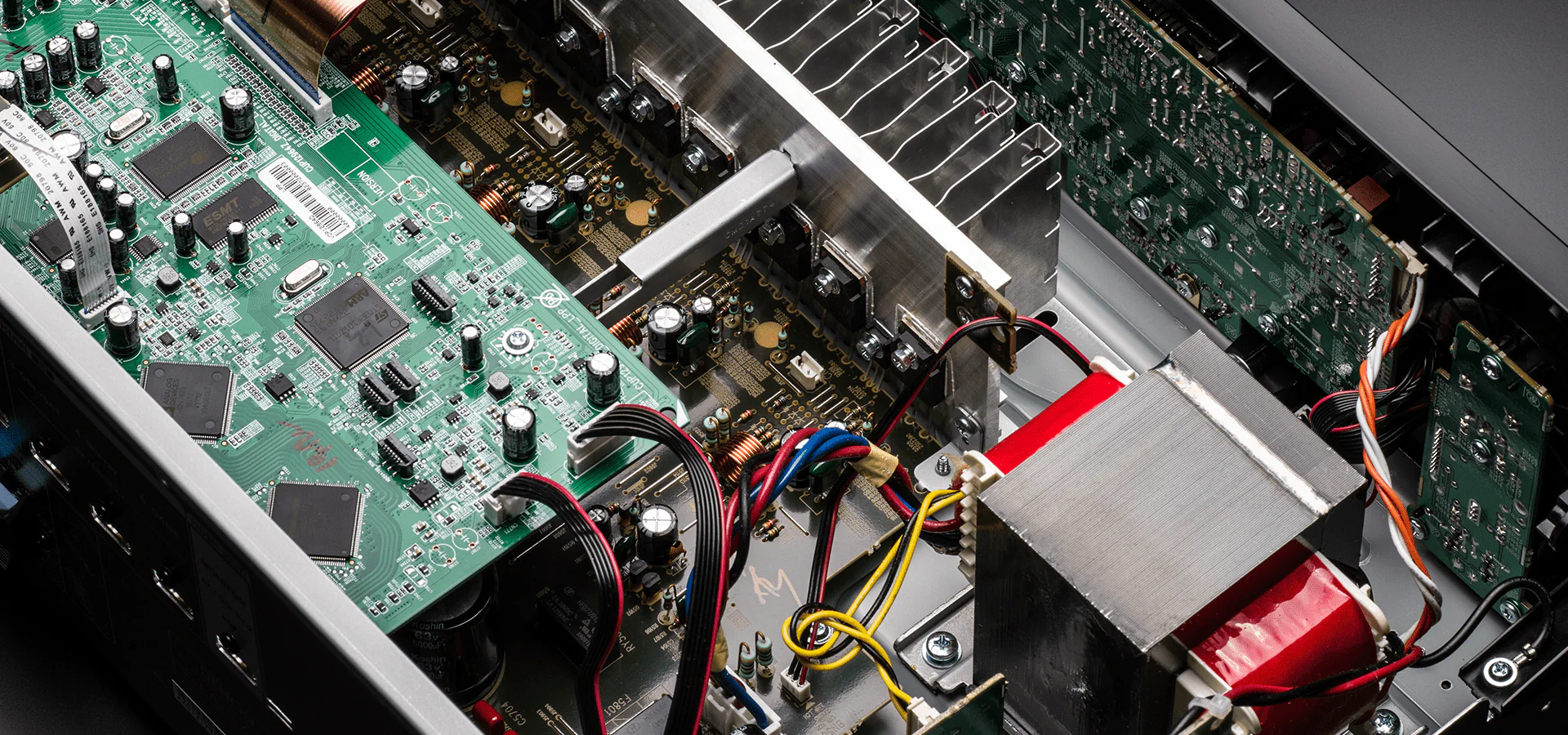 Denon AVR-X550BT 220 volt 5.2 channel Bluetooth av receiver 220v 240 volts 50 hz