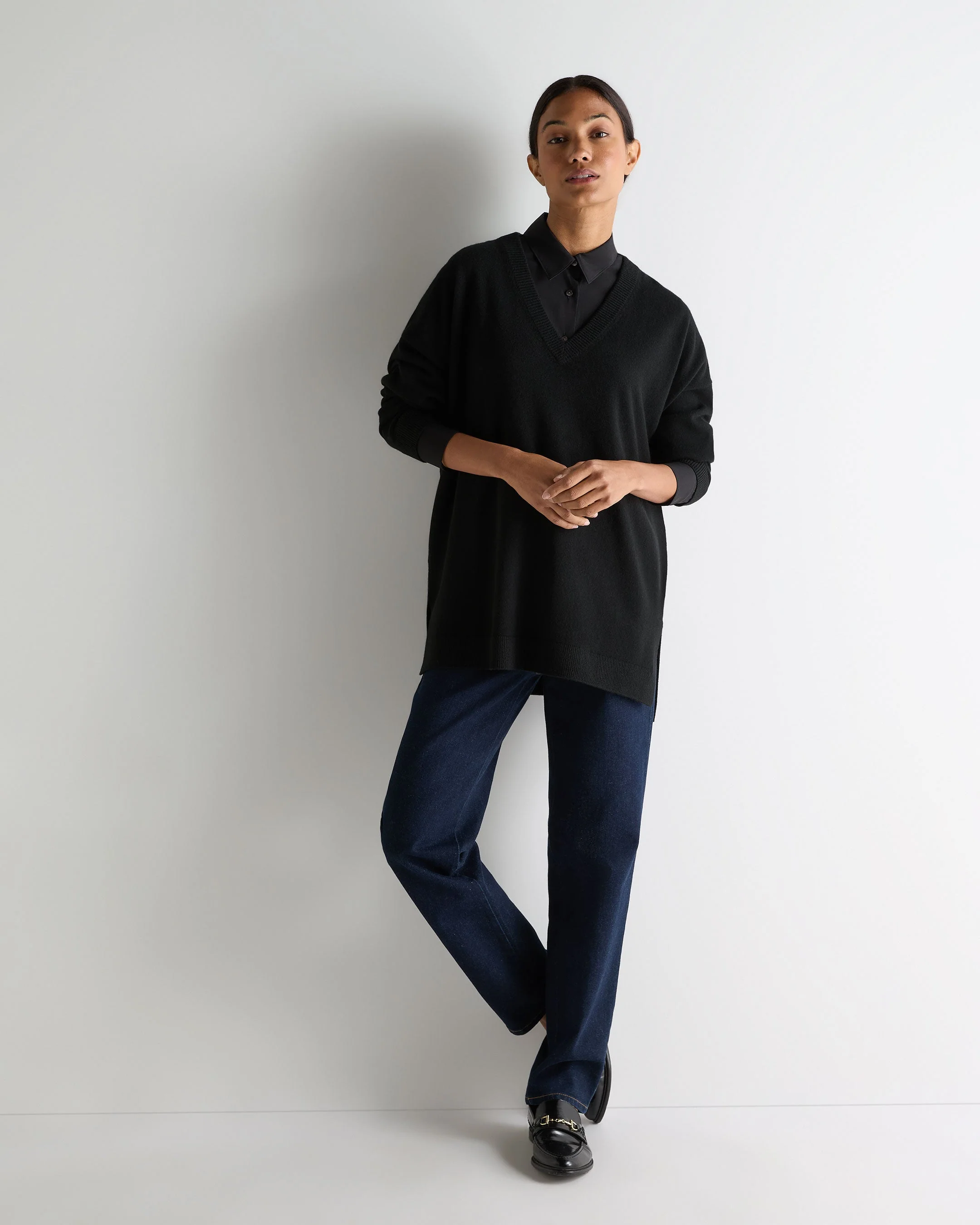 Women's Longline V Neck Cashmere Sweater Black