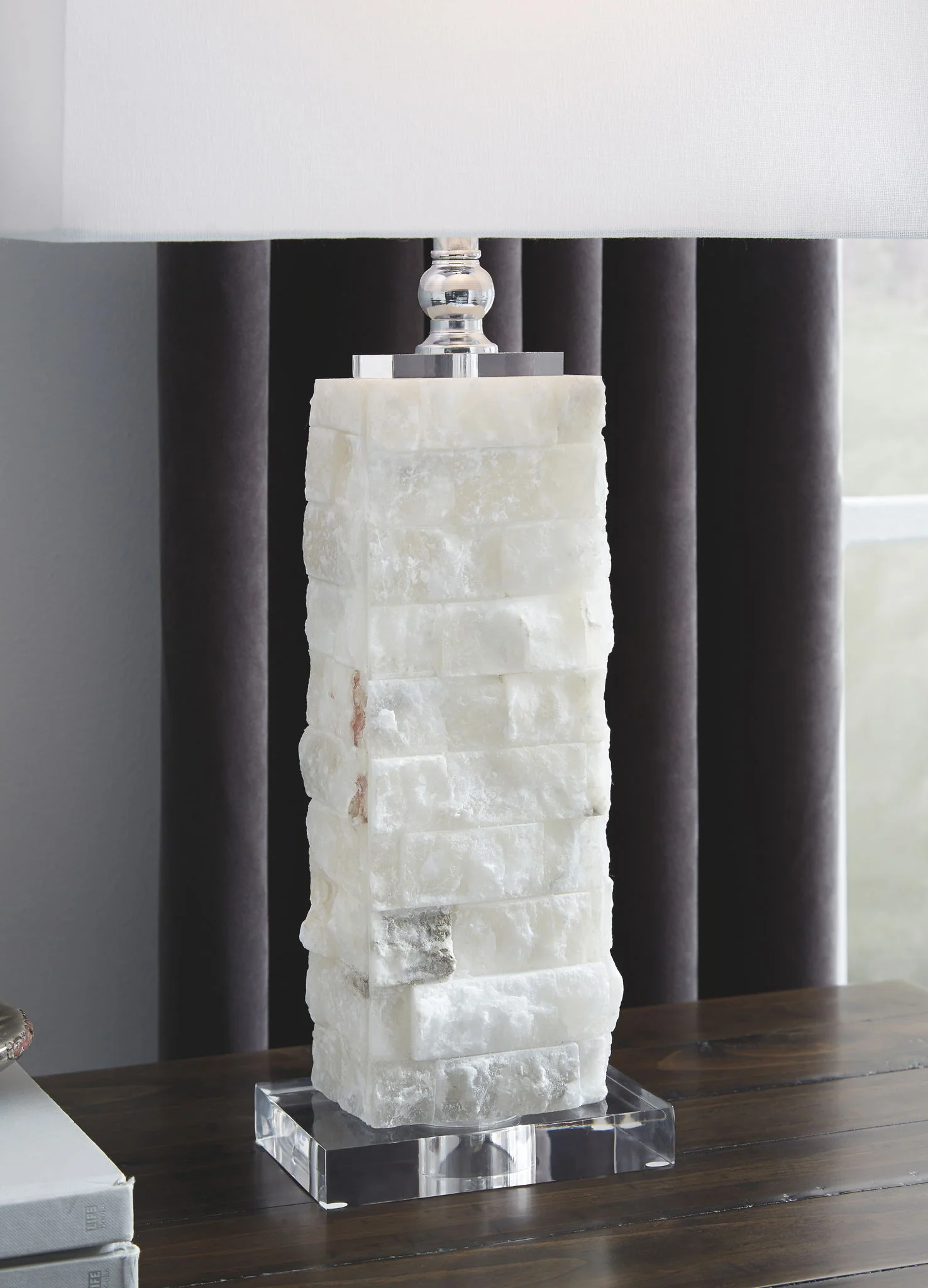 Malise - Alabaster Table Lamp  - White