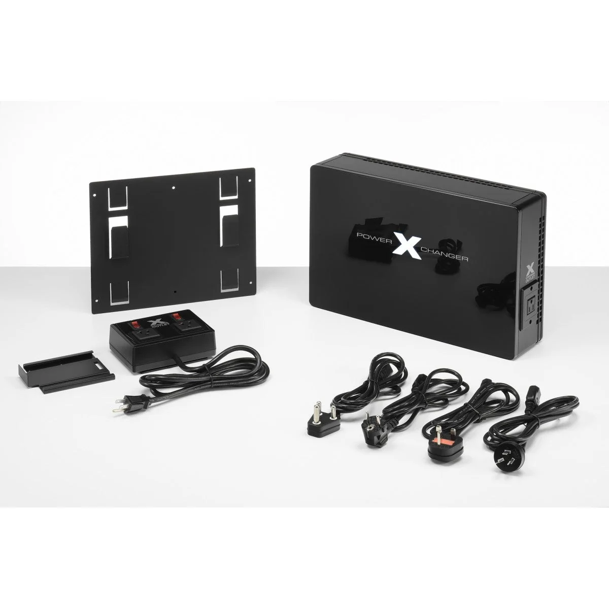 PowerXChanger X-5 600W (5 Amps) Voltage and Frequency Converter