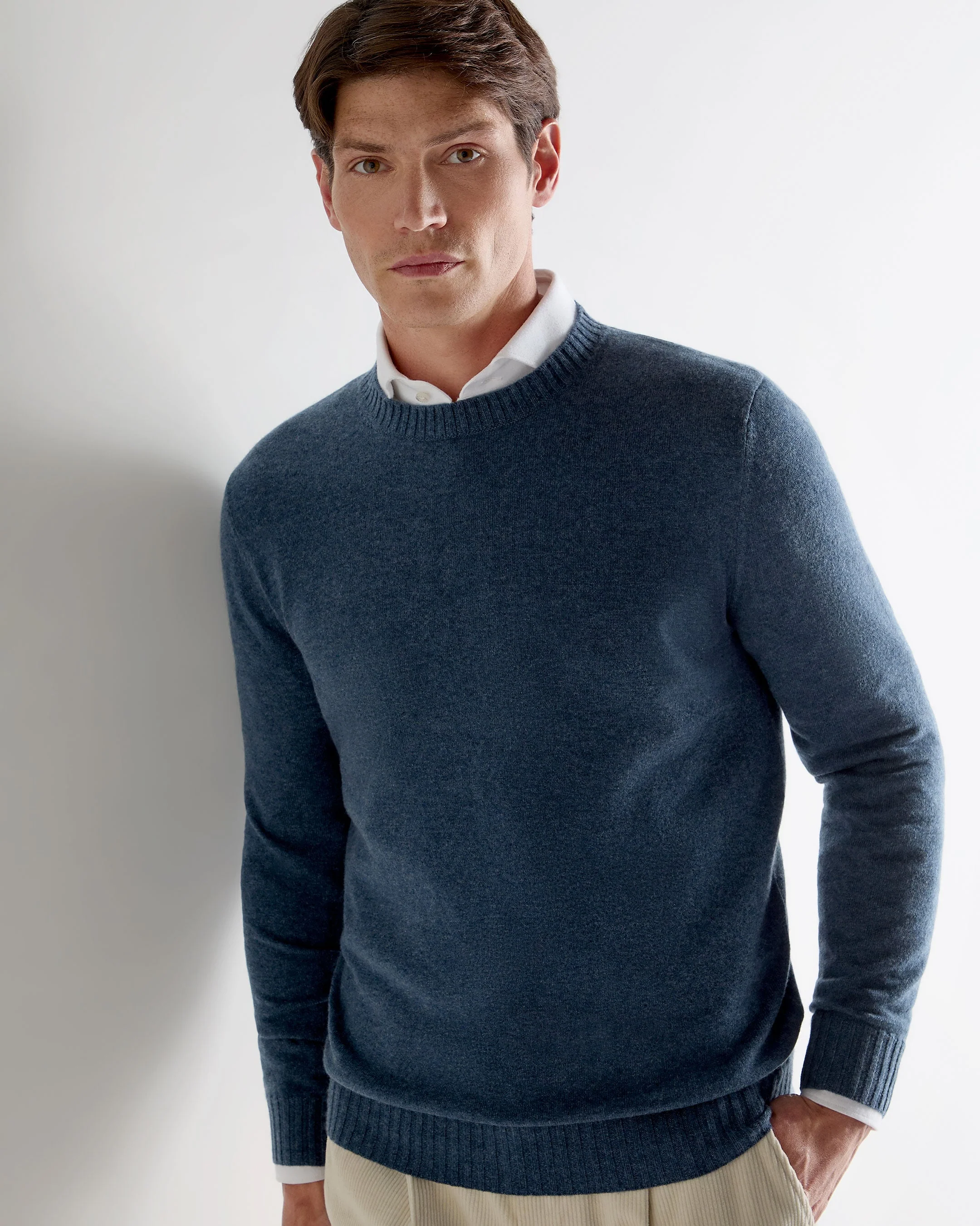 Men's Shoreditch Round Neck Cashmere Sweater Light Denim Blue