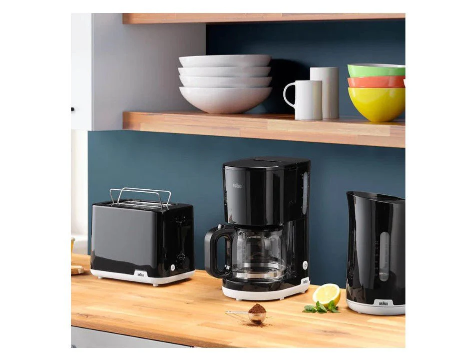 Braun WK1100  BLACK  Hot water Kettle 1.7 liter 2200 watts 220 v 240 volts 50 hz