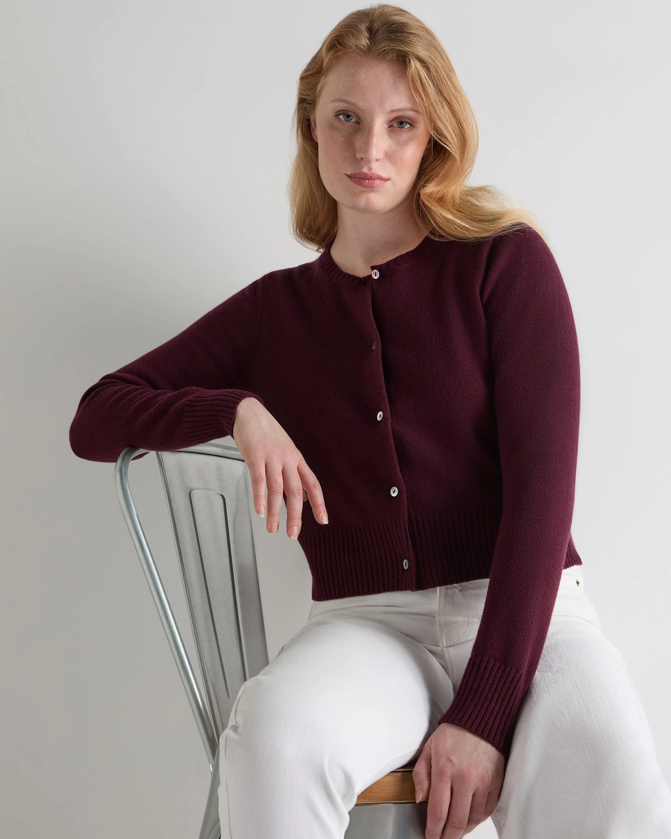 Women's Chunky Crop Cashmere Cardigan Bordeaux Red