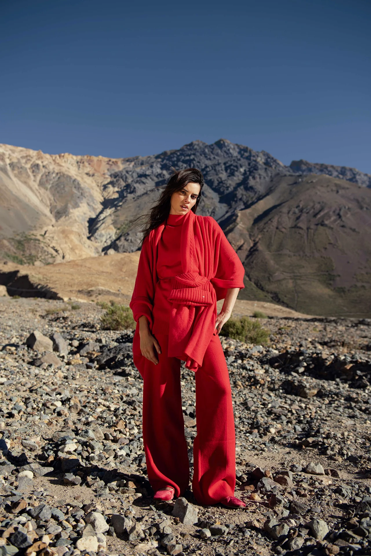 The Every Wrap – Scarlet