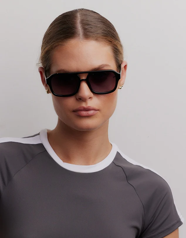 Runway Black dusk Sunglasses