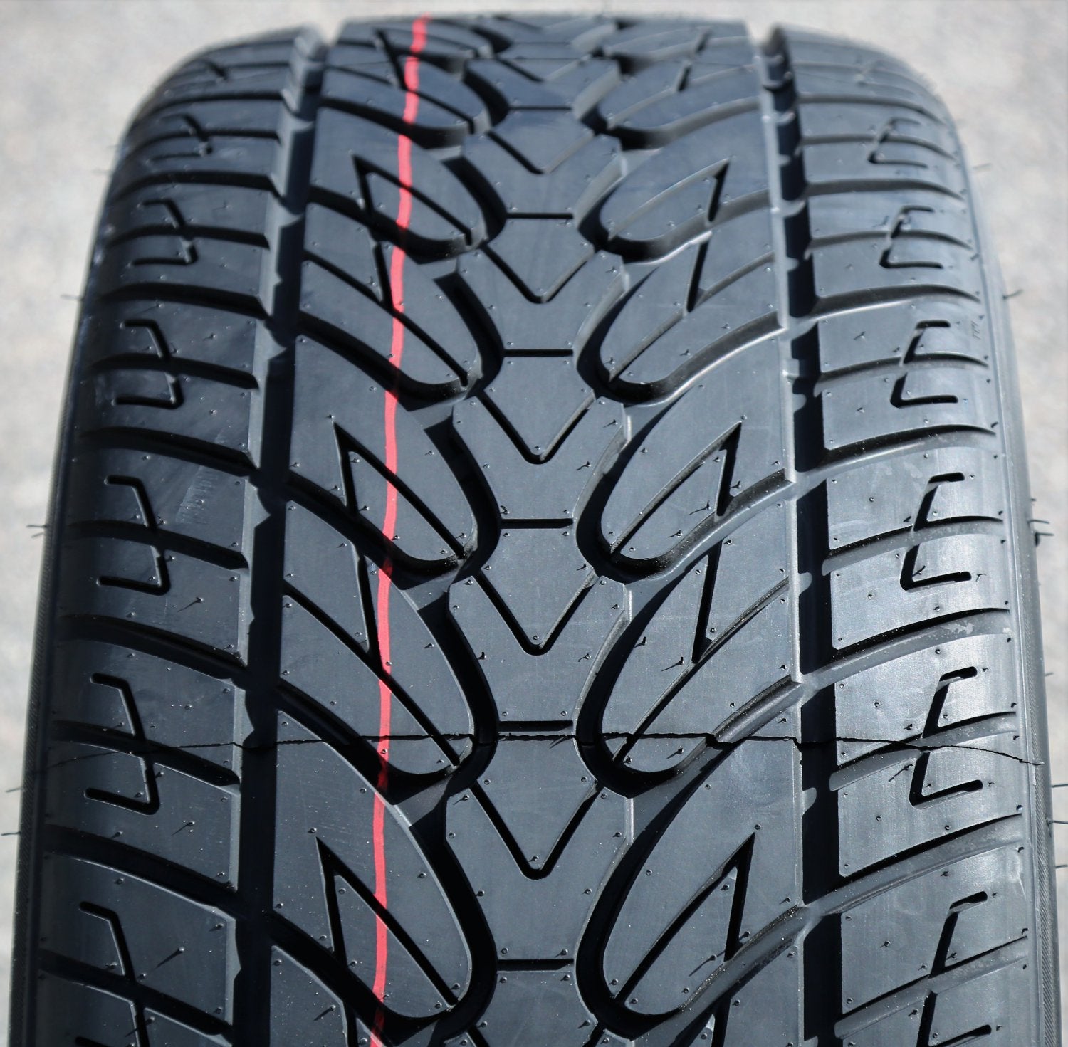 2025 Neumático Fullway HS266 305/40R22 114V XL de Alto Rendimiento para Todas las Estaciones