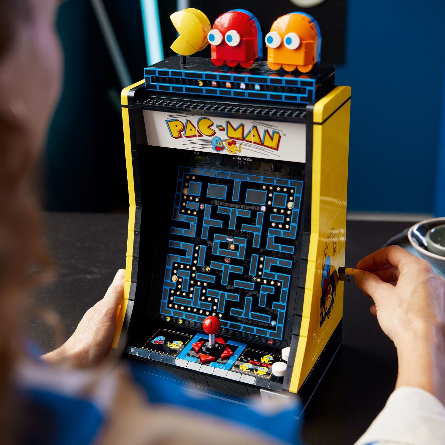 LEGO Icons Arcade PAC-MAN Retro 10323 en el sitio