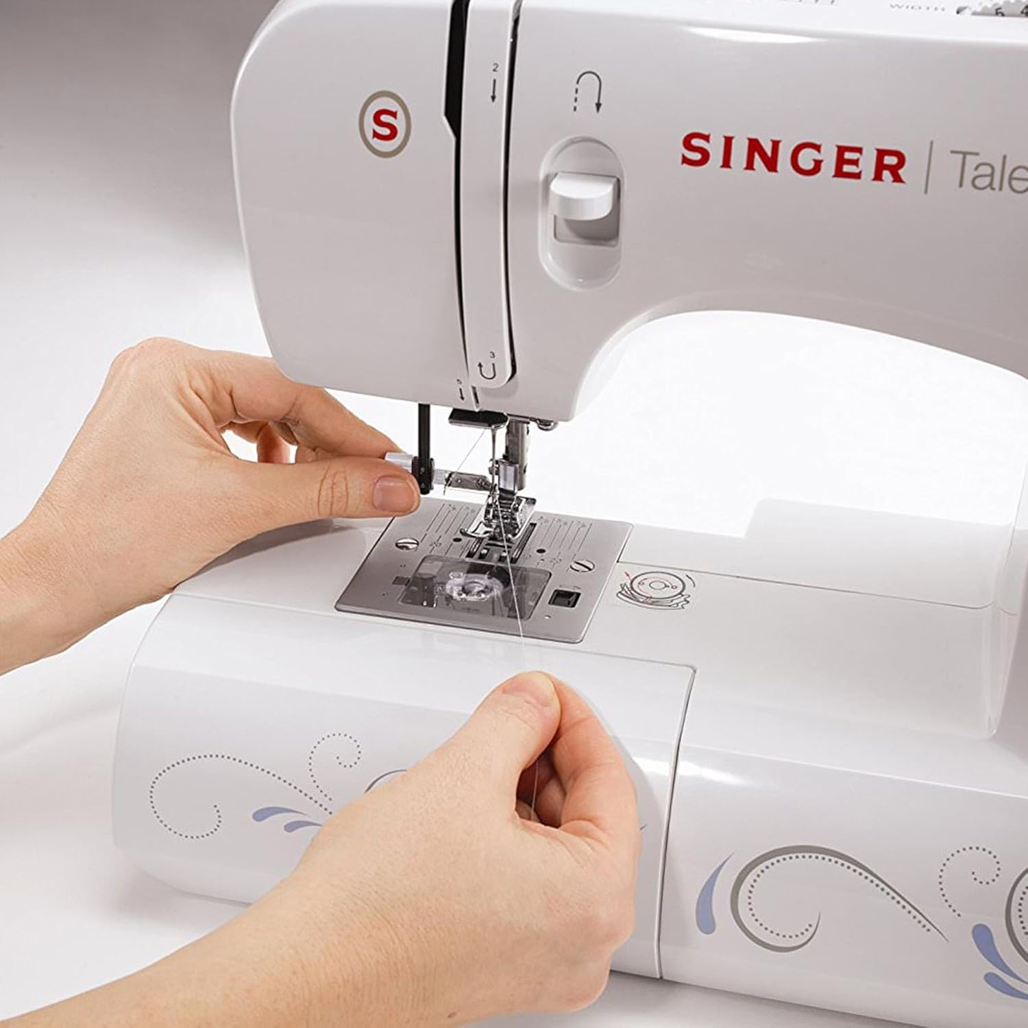Singer Maquina De Coser Mecanica Talent 3323-30 Puntadas Utilitarias, Puntadas Ojal Totalmente Automático de un Paso, Zig-Zag Hasta 6mm, Enhebrado Automático, Maquina De Coser Profesional, Blanco