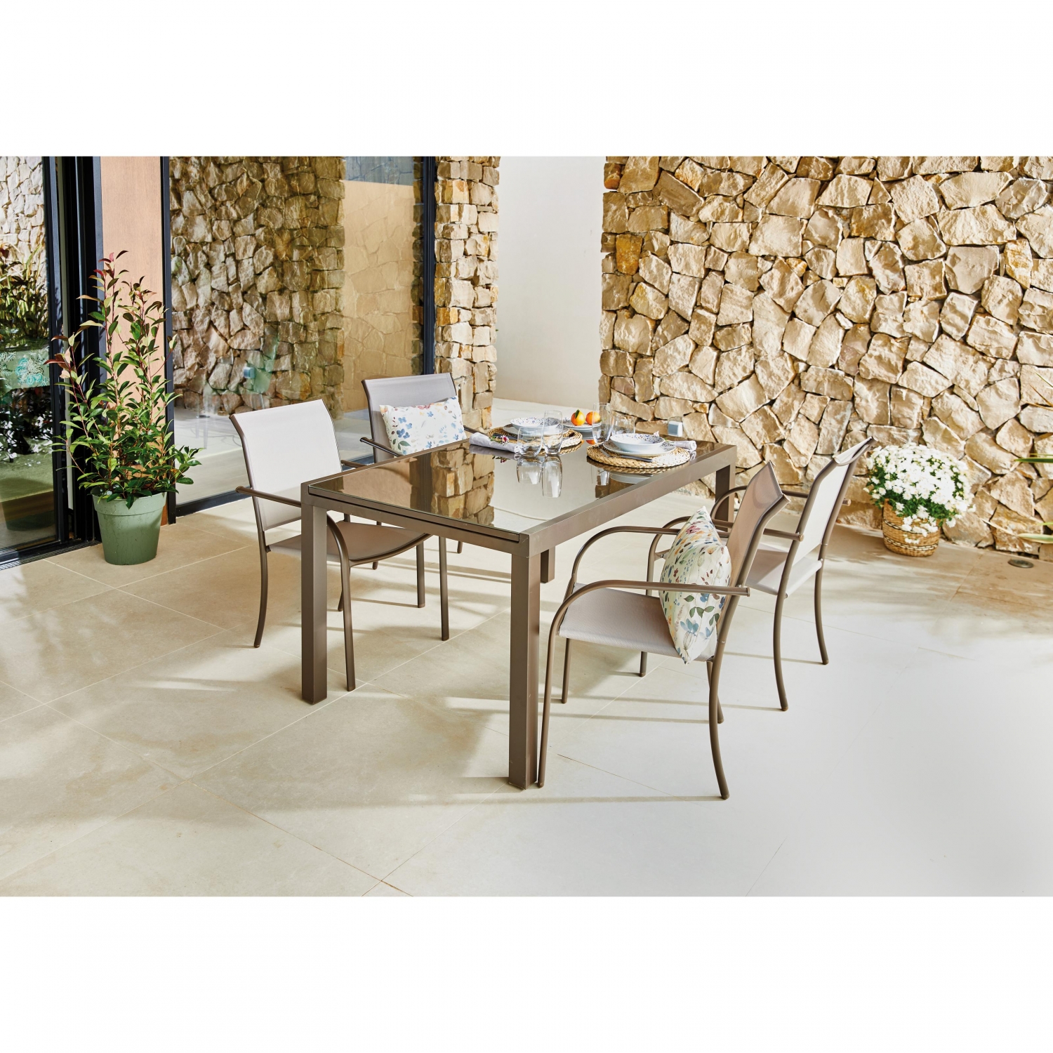 Conjunto Málaga Extensible Mesa Extensible + 4 Sillas