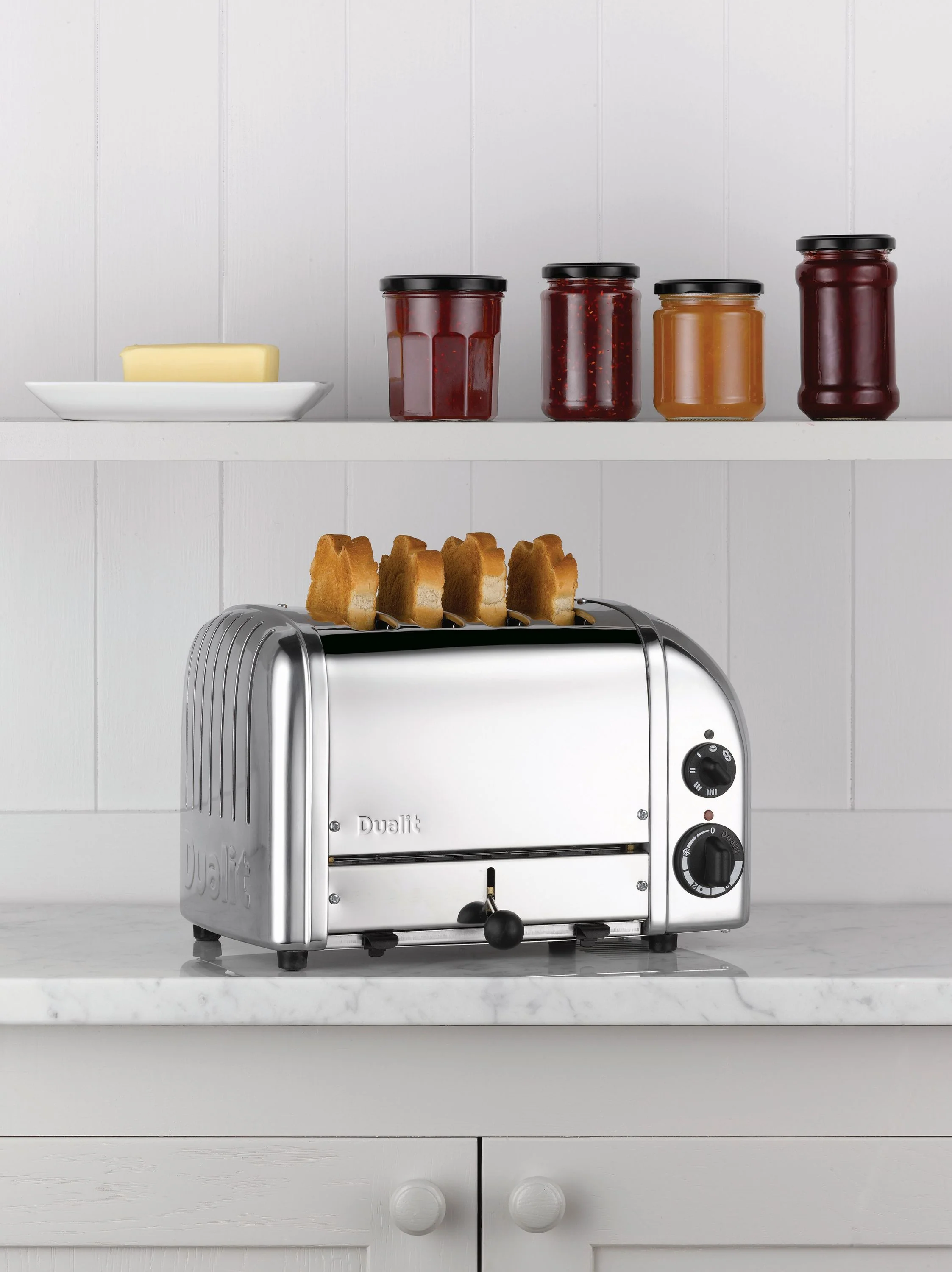 2025 Tostadora Dualit Classic de 4 ranuras – Acabado en metal pulido