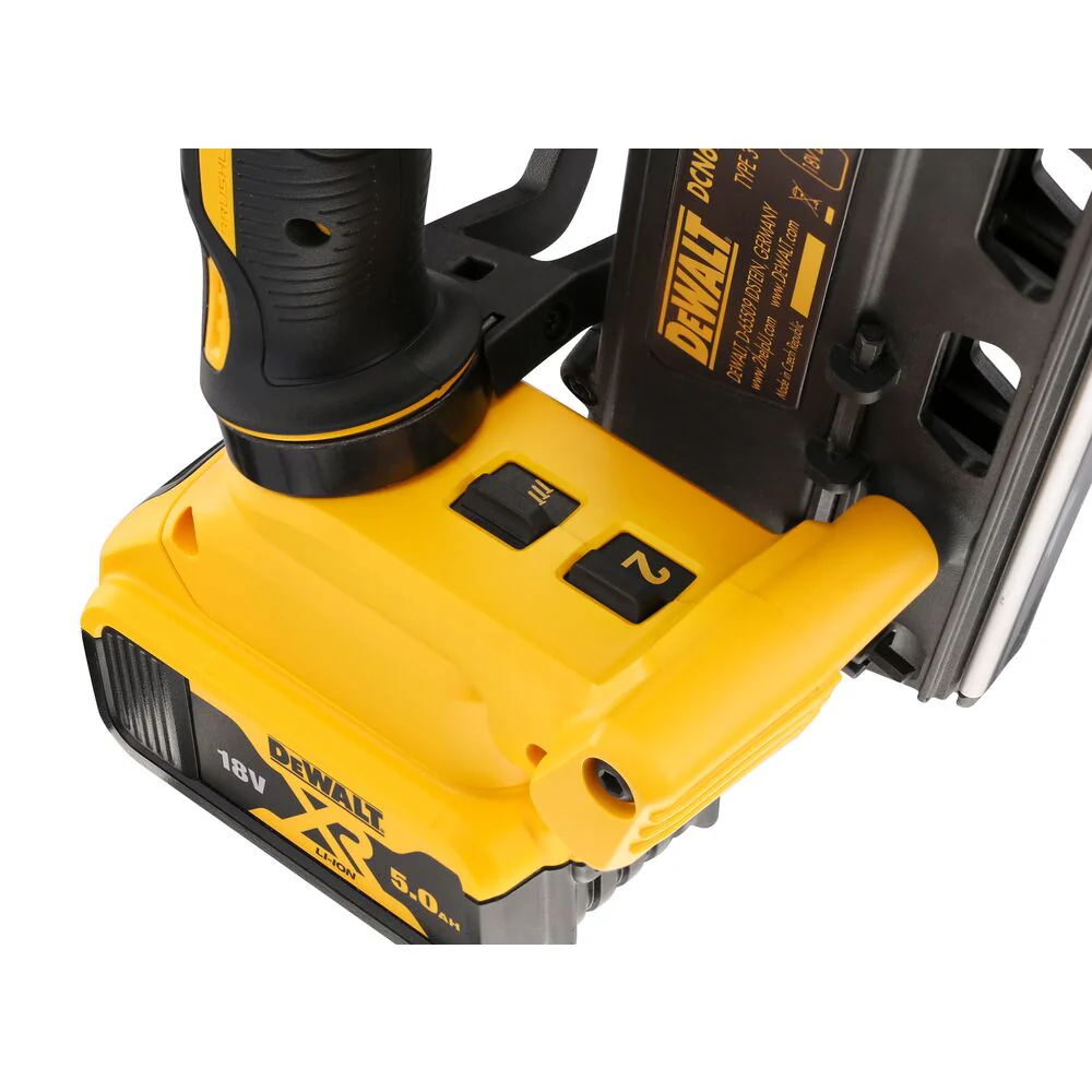 2025 Clavadora y grapadora sin cable 18V/2x5Ah de dos velocidades 90 mm – DeWALT DCN692P2-QW