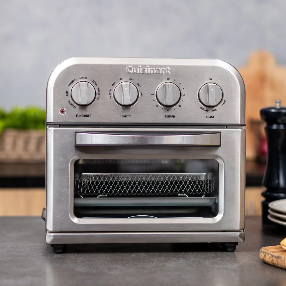 2025 Horno, Tostador y AirFryer Compacto 6 en 1 TOA-28 de Cuisinart®