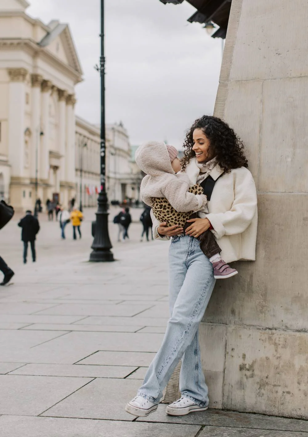 2025 Portabebés ergonómico WILDRIDE con estampado de leopardo – cómodo, práctico y estilizado para niños de 9 meses a 4 años