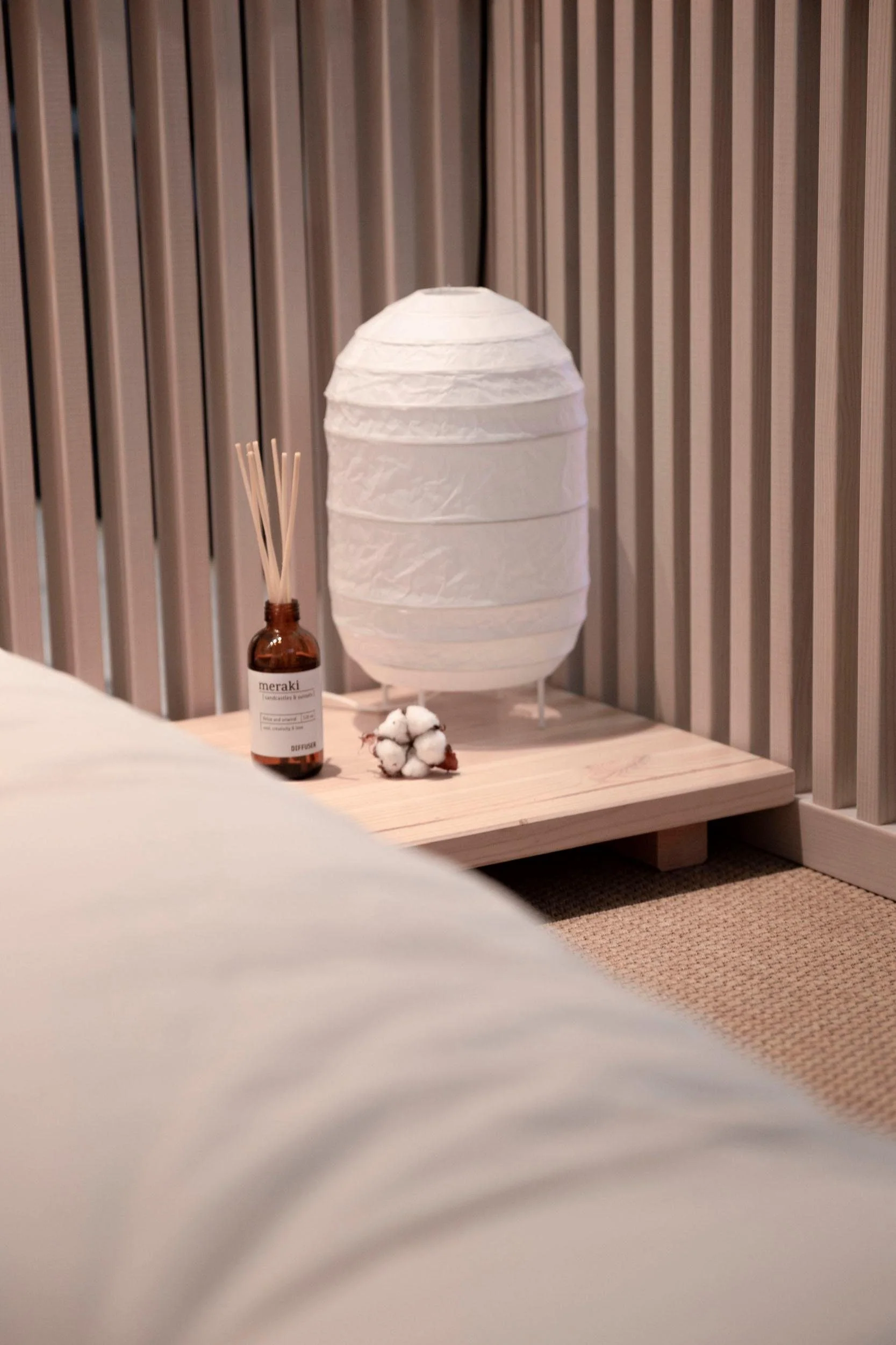 Juego de 2 mesitas de noche Karup Design Dock de madera de pino, 45x34 cm