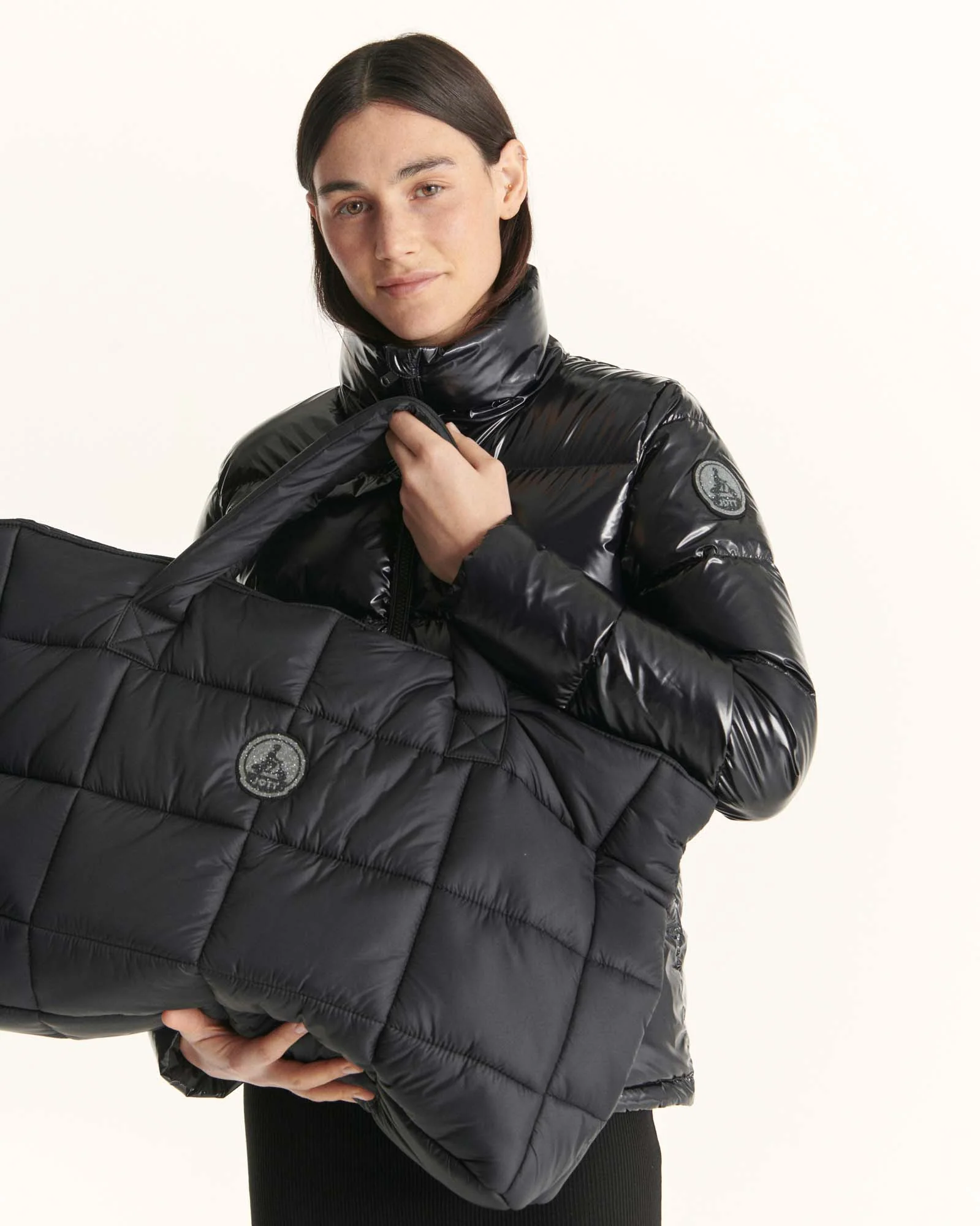 Bag with crystals Swarovski®️ shopping Black Leika 2.0