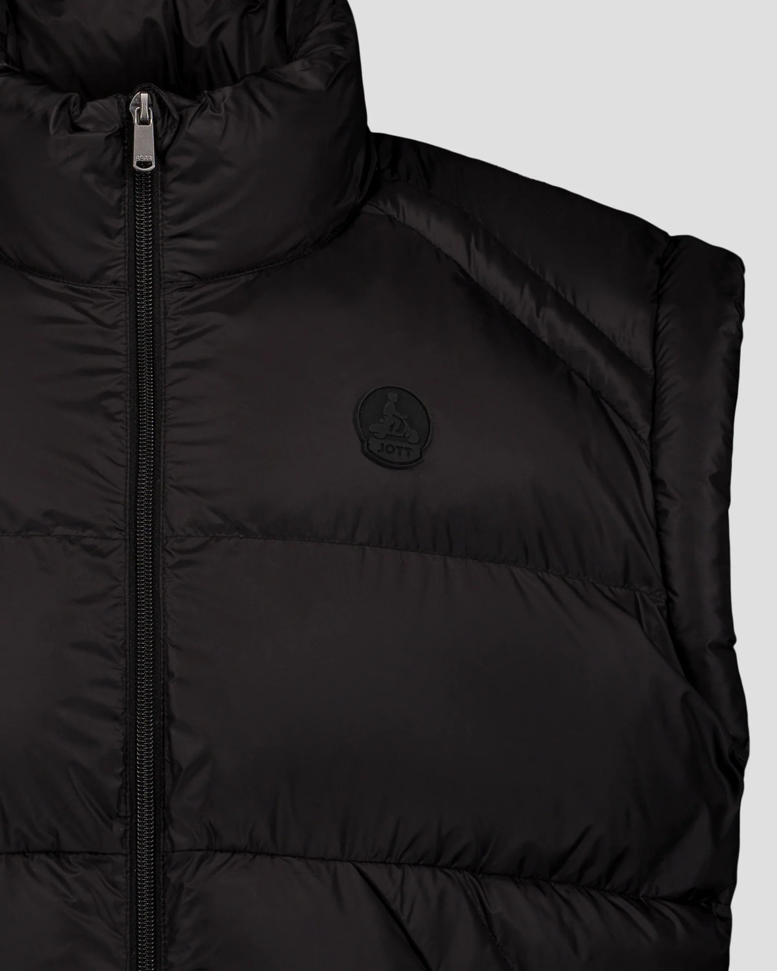 Doudoune courte oversize sans manches Marine Lyna